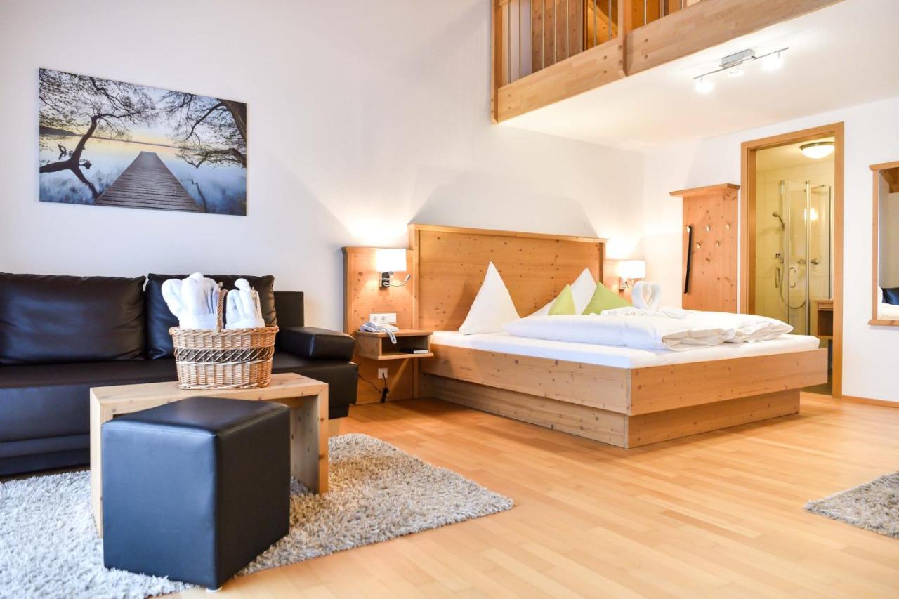Burg Hotel Feldberg Eksteriør billede